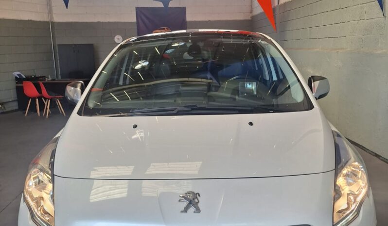 Peugeot 3008 1.6 Griffe Pack Thp 16v Gasolina 4p Automático Copy Cheio