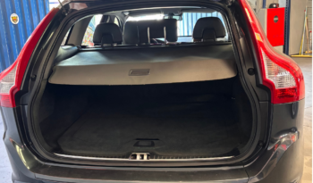 Volvo Xc60 2.0 T5 Drive-e Dynamic Cheio