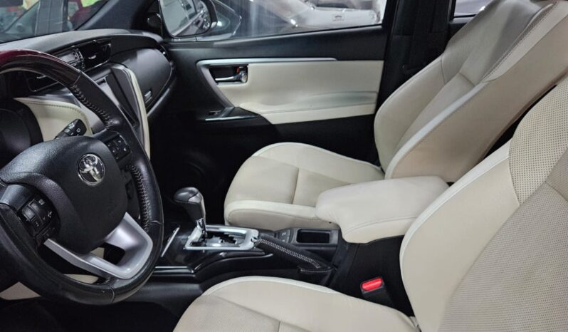 Toyota Hilux SW4 7 lugares Cheio