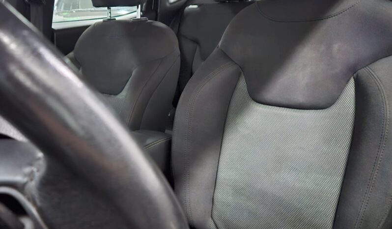 Jeep Renegade 1.8 flex longitude Cheio