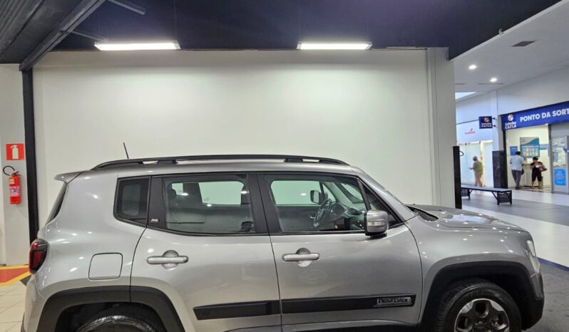 Jeep Renegade 1.8 flex longitude Cheio