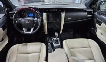 Toyota Hilux SW4 7 lugares Cheio