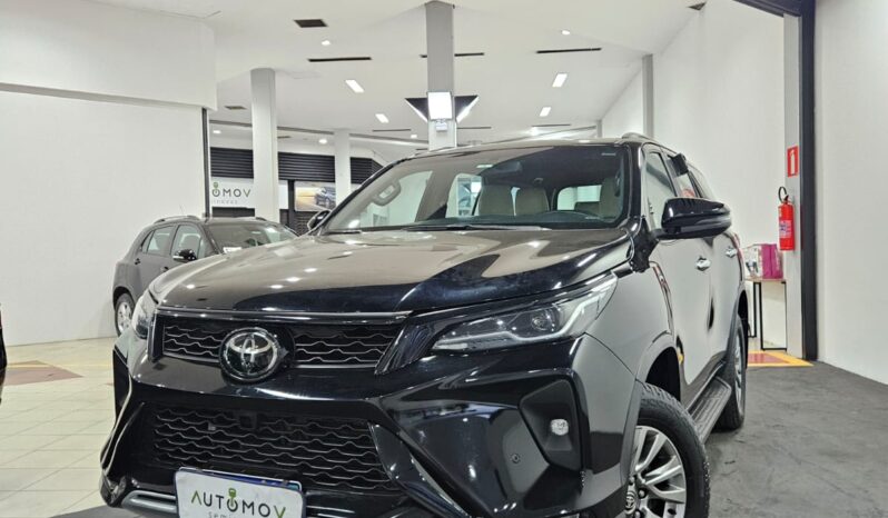 Toyota Hilux SW4 7 lugares Cheio