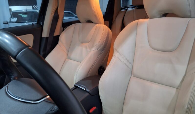 Volvo XC-60 2.0 T5 R DESIGN FWD Cheio